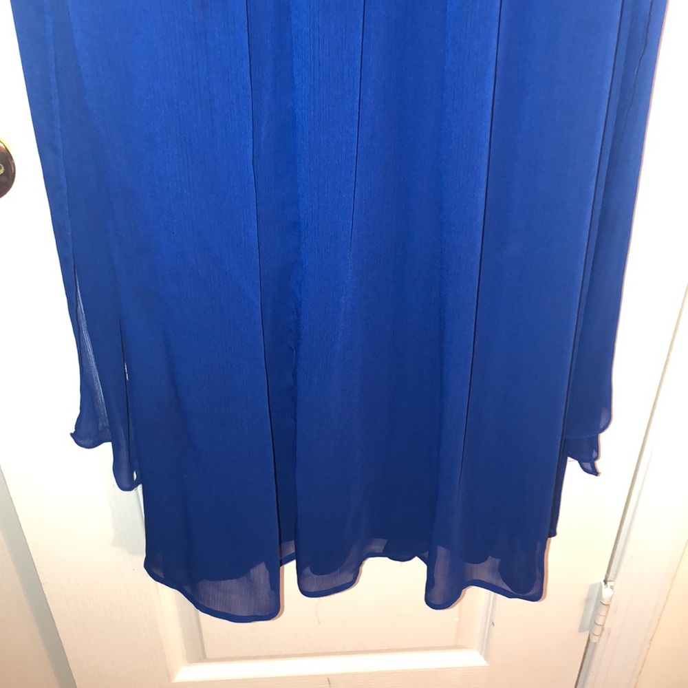 Dress - Picture 3 of 5